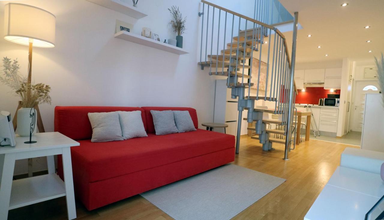 Apartment Ena - Lavica ポドストラナ エクステリア 写真